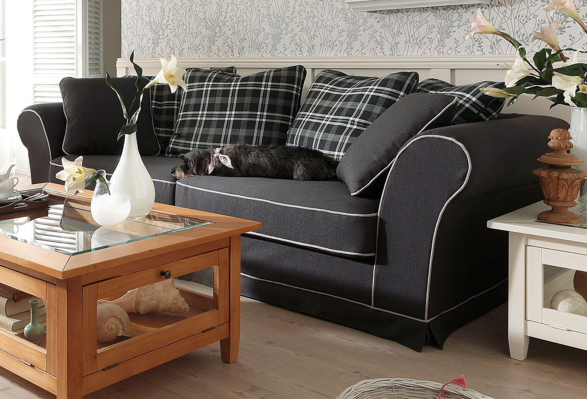 Kanapa w stylu prowansalskim