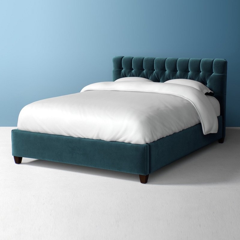 Łóżko tapicerowane w morskim kolorze Mako