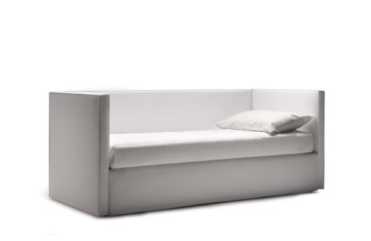 Tapicerowane łóżko Somero