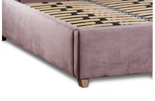 Pluszowa tkanina na łóżku Mondo