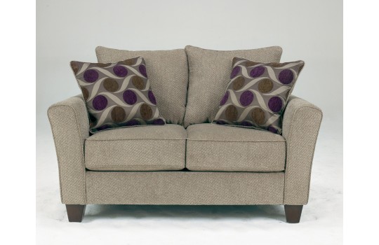 Mała sofa w stylu angielskim Nulbi 2