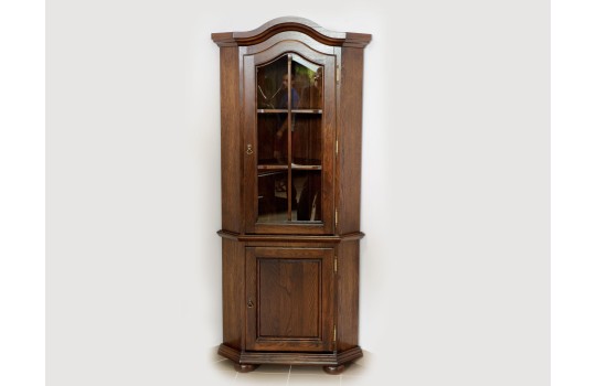 Narożna witryna Ariadna dzielona