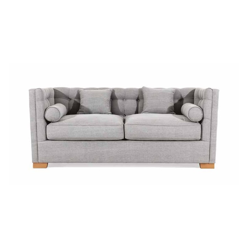 Wygodna kanapa do klasycznego salonu Omar