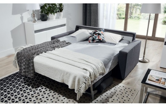 Kanapa Stilo po rozłożeniu funkcji spania 