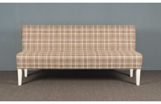 Ławka z białymi nóżkami Piter