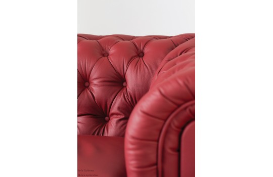 Fotel Lizbona w czerwonej skórze naturalnej