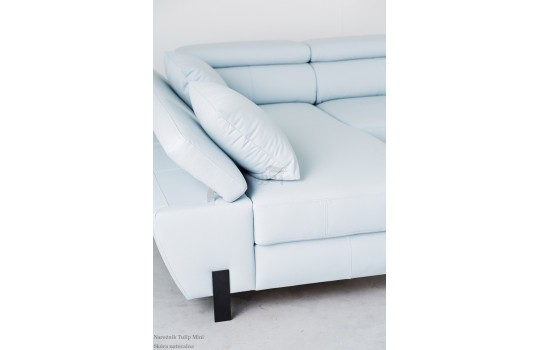 Regulowany boczek narożnika