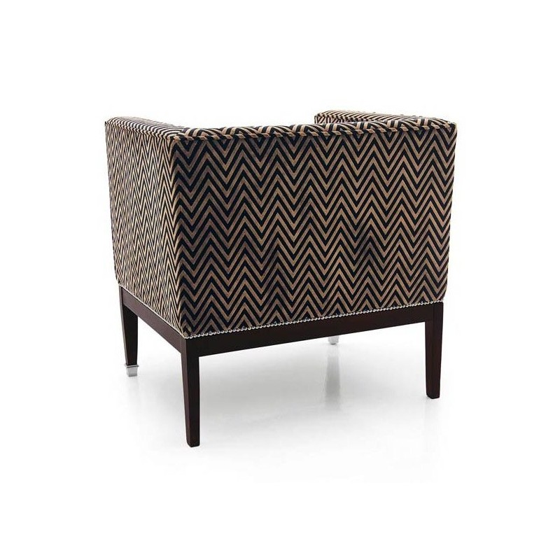 Fotel z wysokimi nogami - Trogir