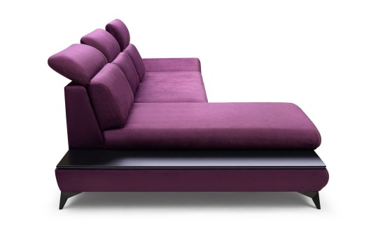 mebel z elegancką półką 
