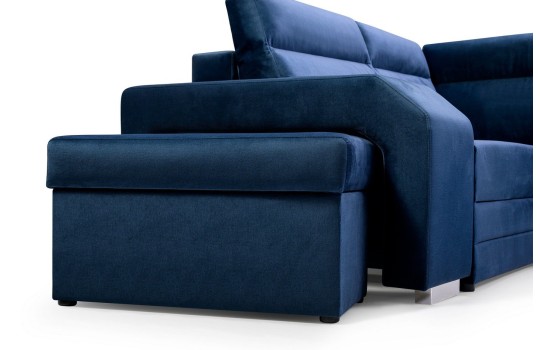 pufa w boku narożnika