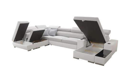 narożnik z kilkoma pojemnikami 