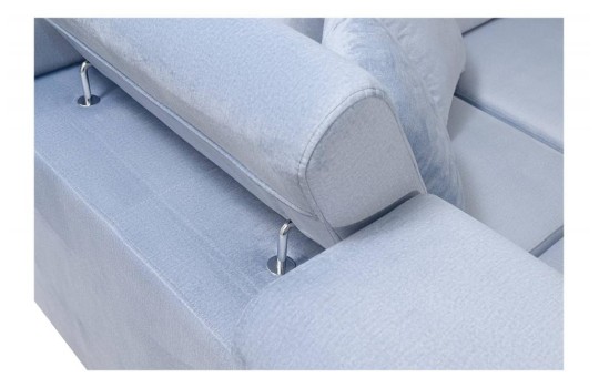 Sofa z regulowanym oparciem 