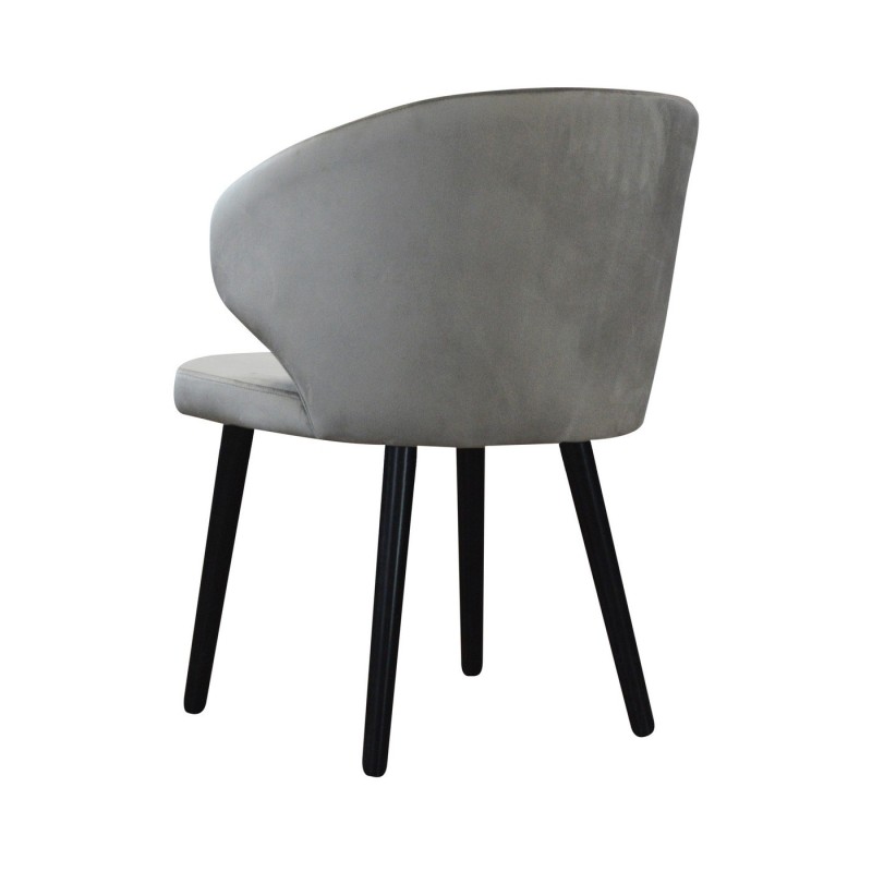 Krzesło na czarnych nogach 