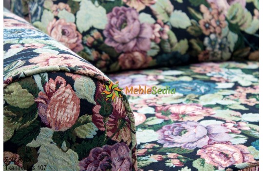 Wygodny fotel w kwiaty Roza