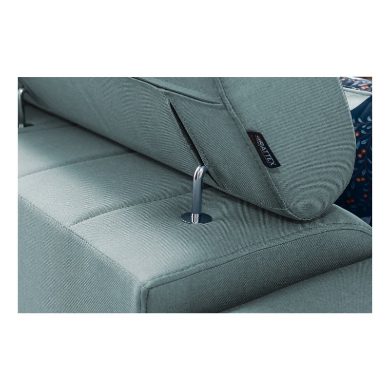 sofa z regulowanymi zagłówkami 