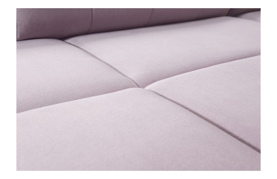 sofa z pikowaniem 