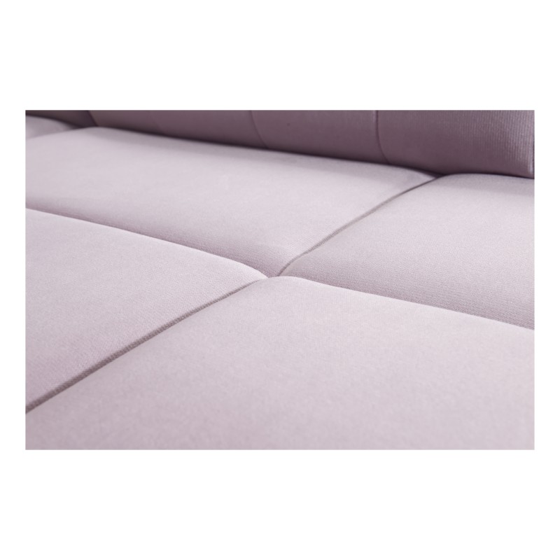 sofa z przeszyciami 