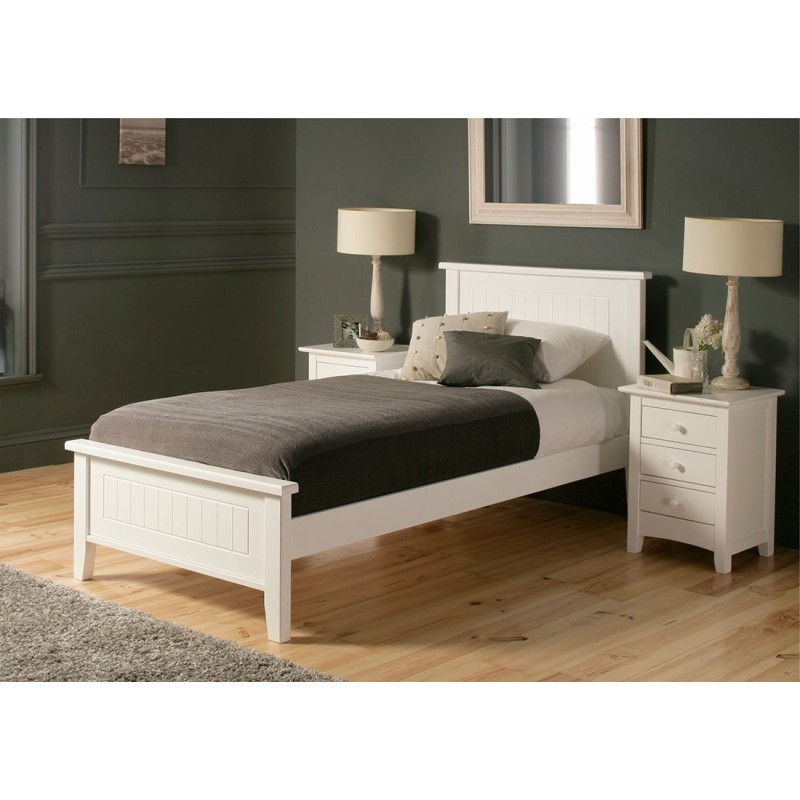 Drewniane łóżko angielskie Begonia 