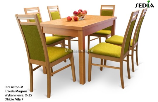 Stół drewniany i krzesła do salonu