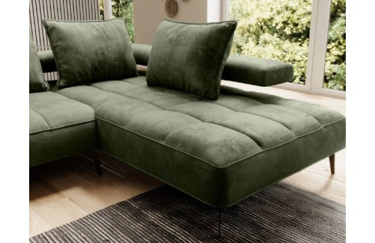 narożnik w zielonym kolorze