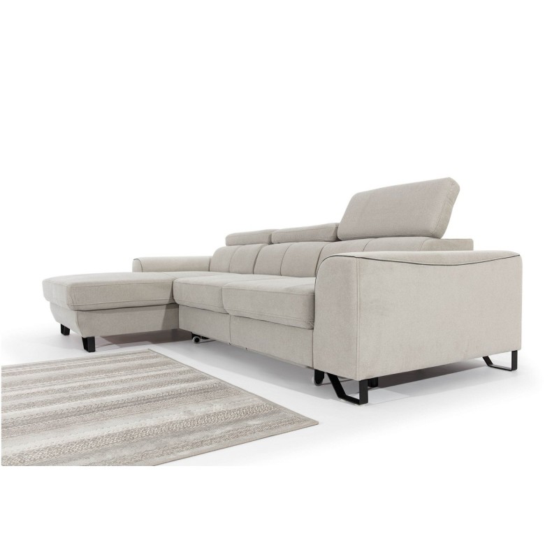 narożnik na wysokich czarnych nogach 