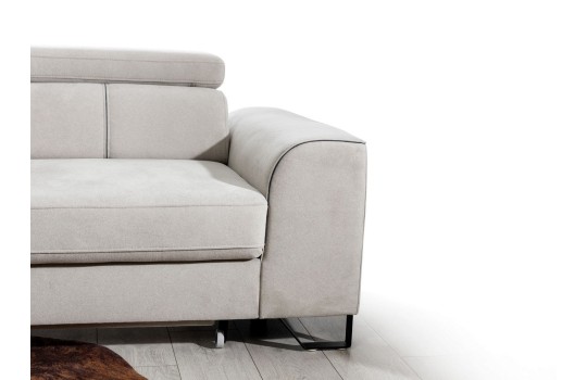 narożnik z wygodnymi boczkami 