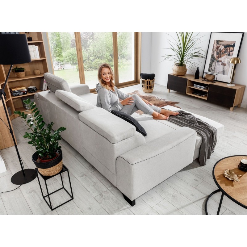 narożnik z wysuwaną funkcją spania 