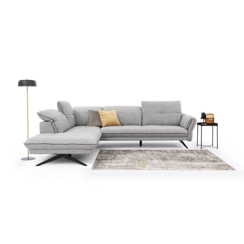 narożnik na czarnych płozach Inari 