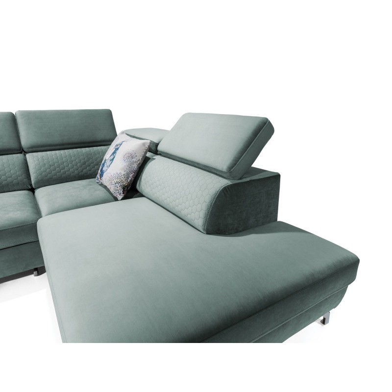 sofa z regulowanymi oparciami 