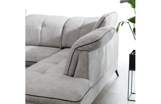 sofa z wygodnym oparciem 