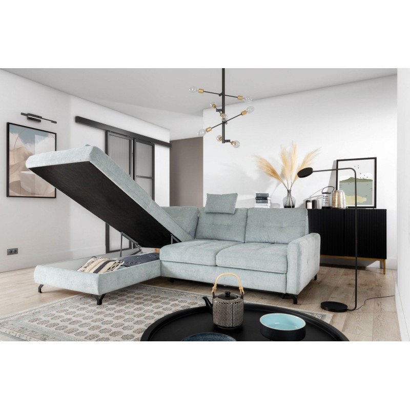 narożnik na czarnych nogach 