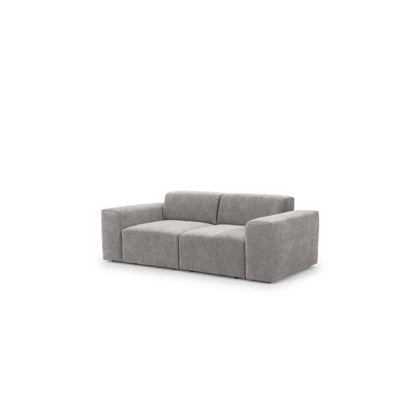wygodna głęboka sofa 
