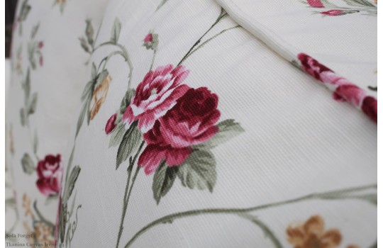 Sofa w kwiaty Forget 2 - rozkładana