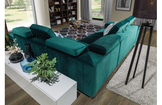 sofa z wygodnymi zagłówkami Pireus