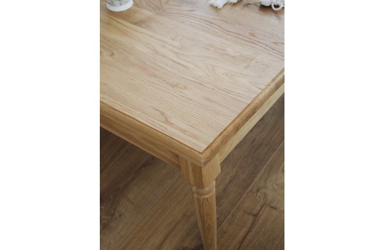 Drewniany szczotkowany blat