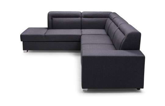 sofa w ciemnym materiale 