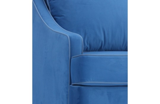 Profilowany bok z lamówką