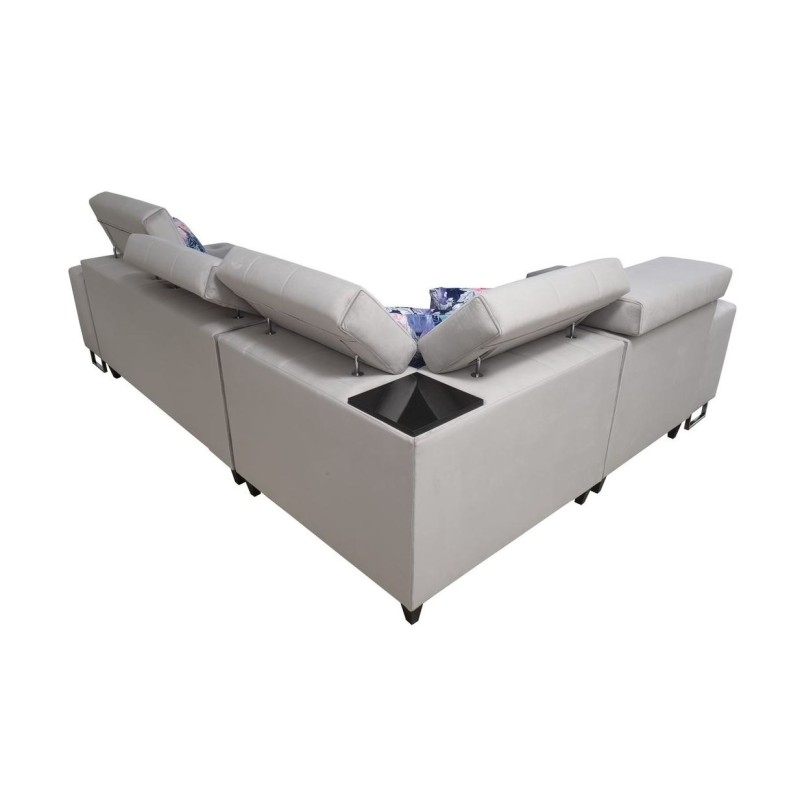 narożnik z drewnianą półką 