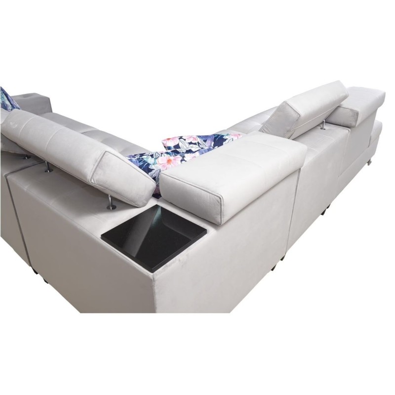 sofa z czarną półką 