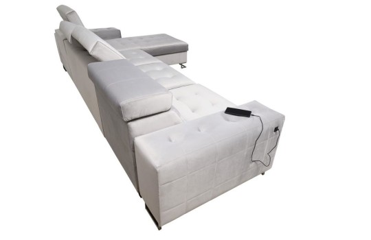 narożnik z wejściem pod usb