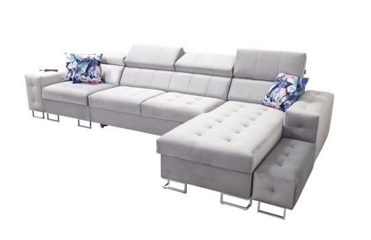 narożnik na metalowych nogach 