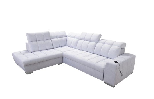 narożnik z gniazdkiem do ładowania 