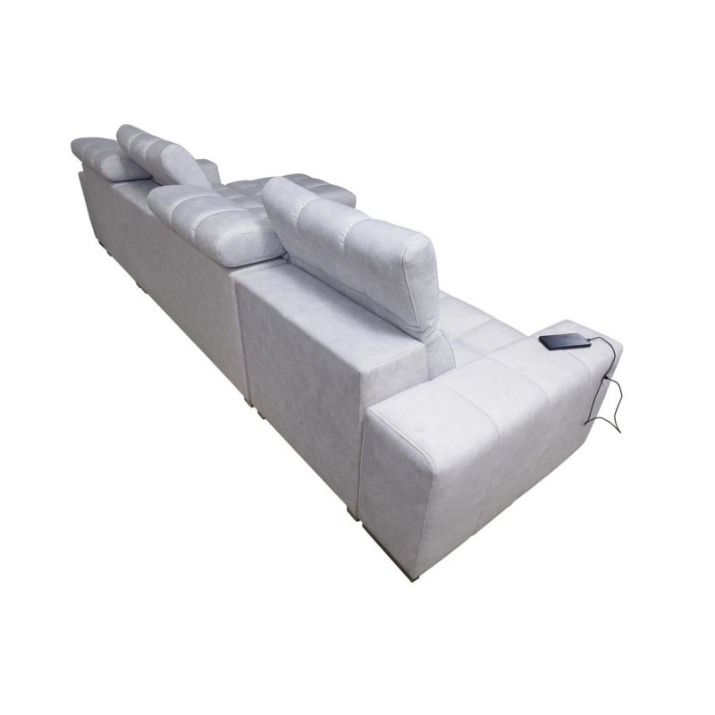 sofa z wysokim oparciem 
