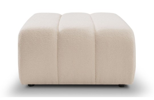 pufa jako podnóżek do sofy 