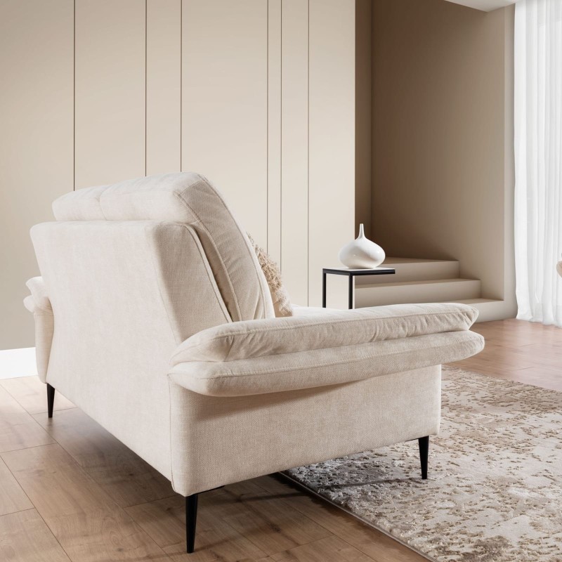 sofa w klasycznym kształcie 