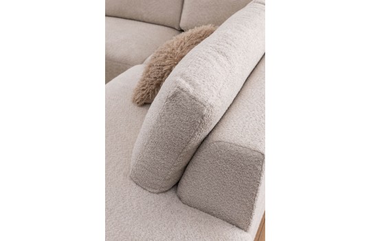 sofa z poduszkami Misono