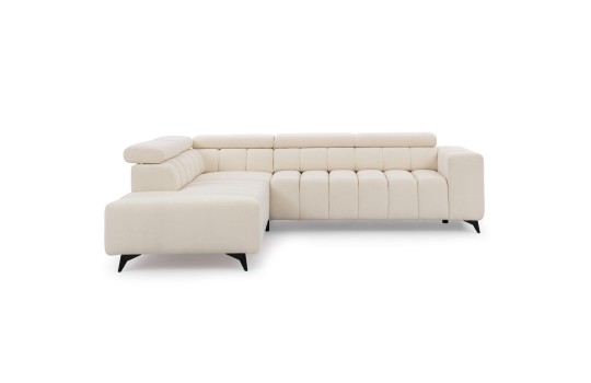 sofa na czarnych nogach
