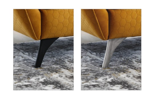 kanapa na metalowych nogach 