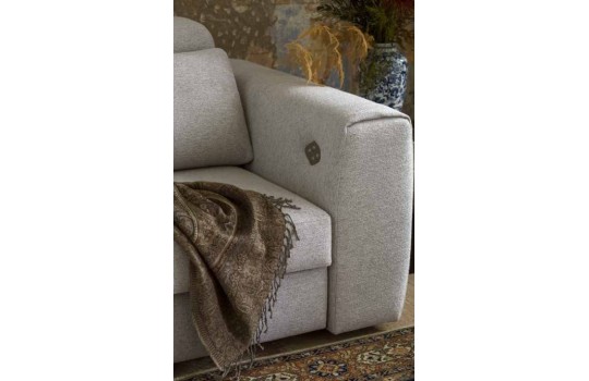 kanapa z elektrycznym sterowaniem 