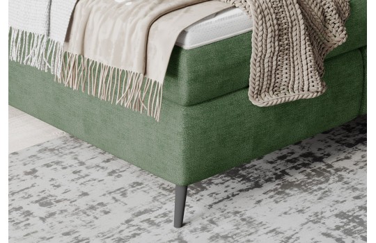 lóżko gerat na wysokich nogach 